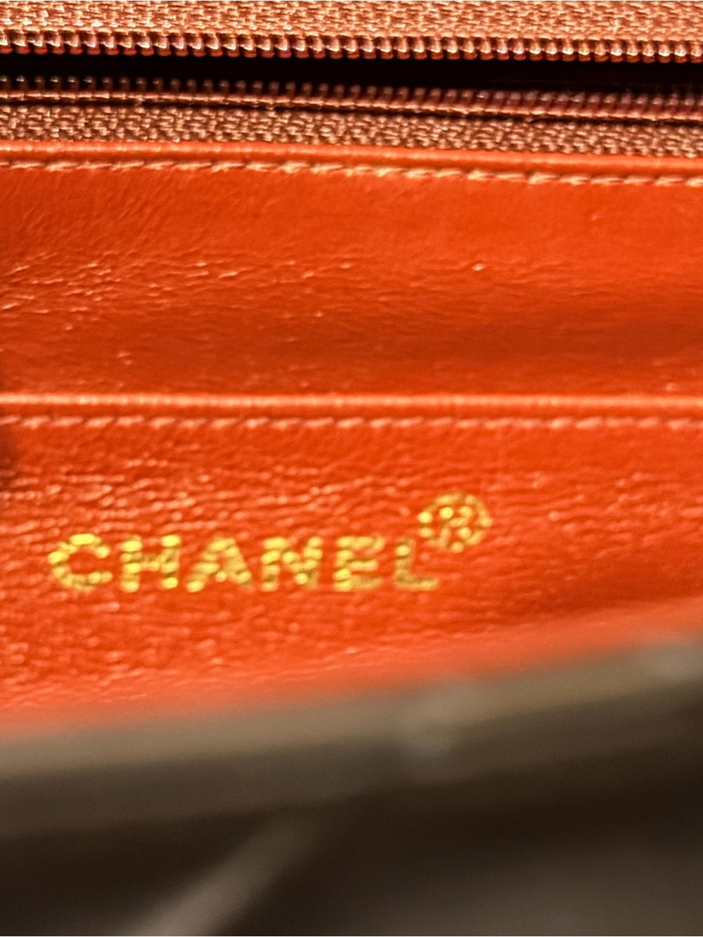 Vintage Jumbo CHANEL Black Quilted Leather Shoulder Bag with Gold Chain - Picture 3 of 16